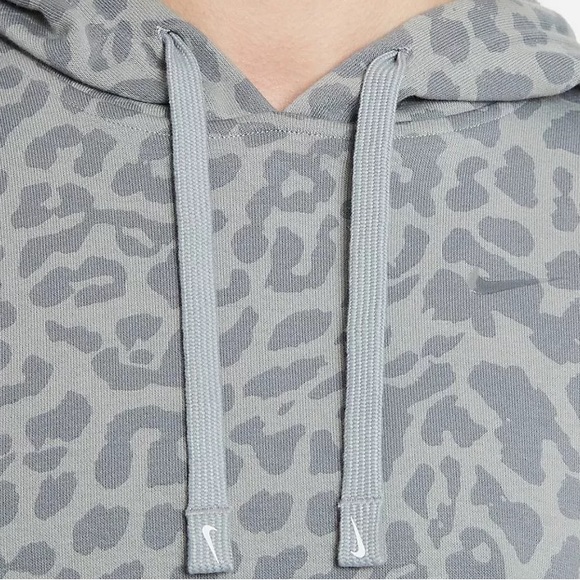 Women's Nike Dri-FIT Get Fit Pullover Printed Training Hoodie - Picture 4 of 4